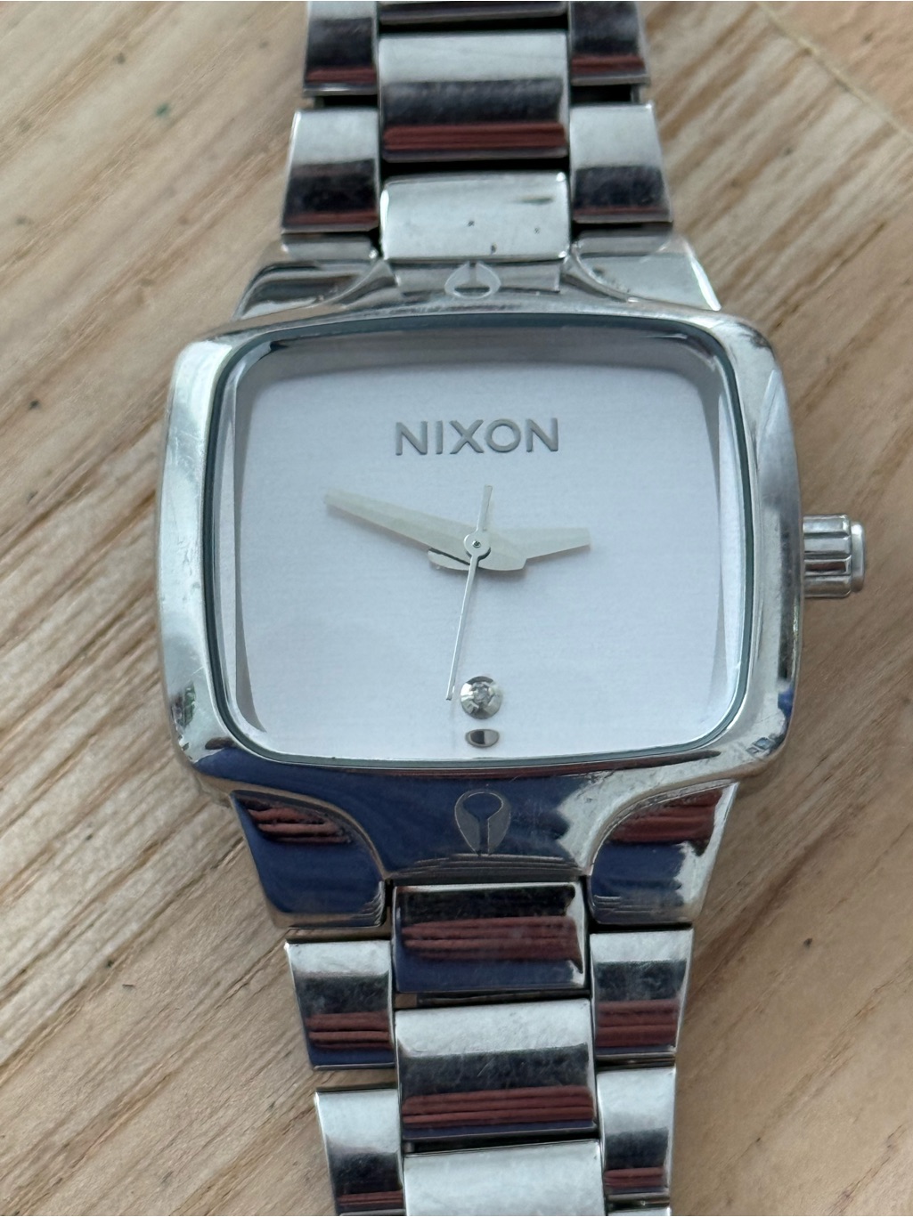 Nixon V.I.P The Small Player Watch Stainless Bracelet Case Dial Hands New Batt